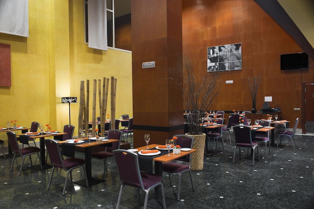 Eurostars Gran Madrid Hotel Alcobendas Exterior foto